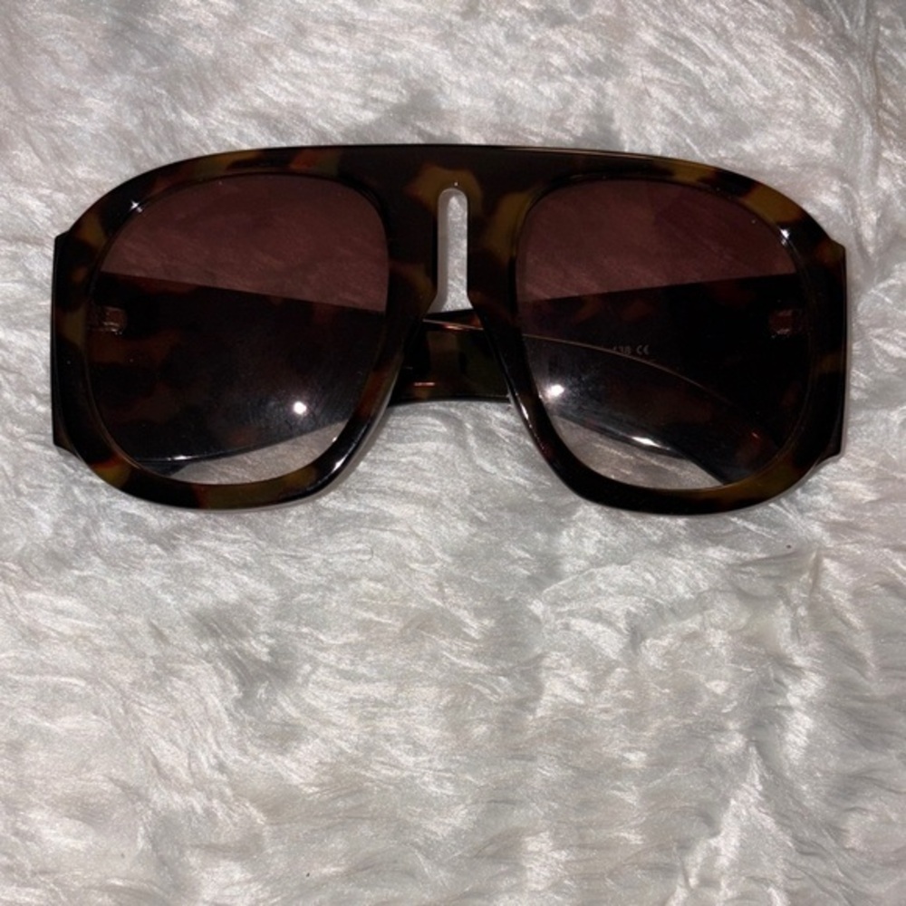 Tortoise Shell Oversized Sunglasses